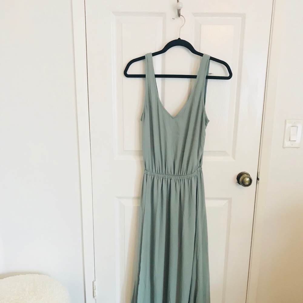 Mumu Kendall Maxi Dress ~ Silver Sage Crisp